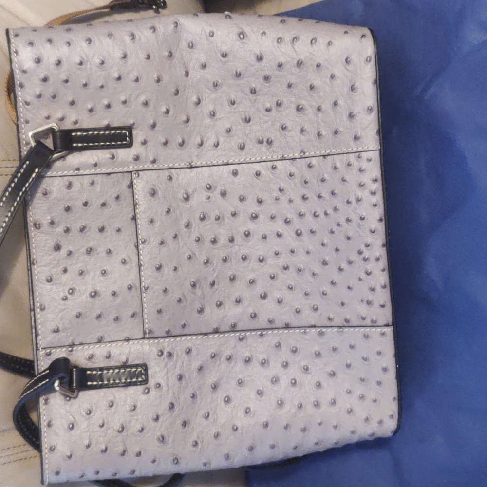 Authentic Dooney & Bourke - Picture 6 of 7